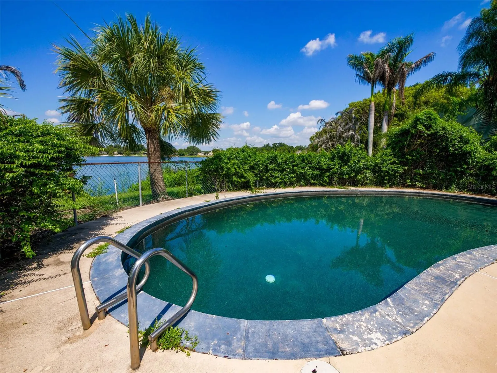 908 Marabon Avenue Orlando FL 32806