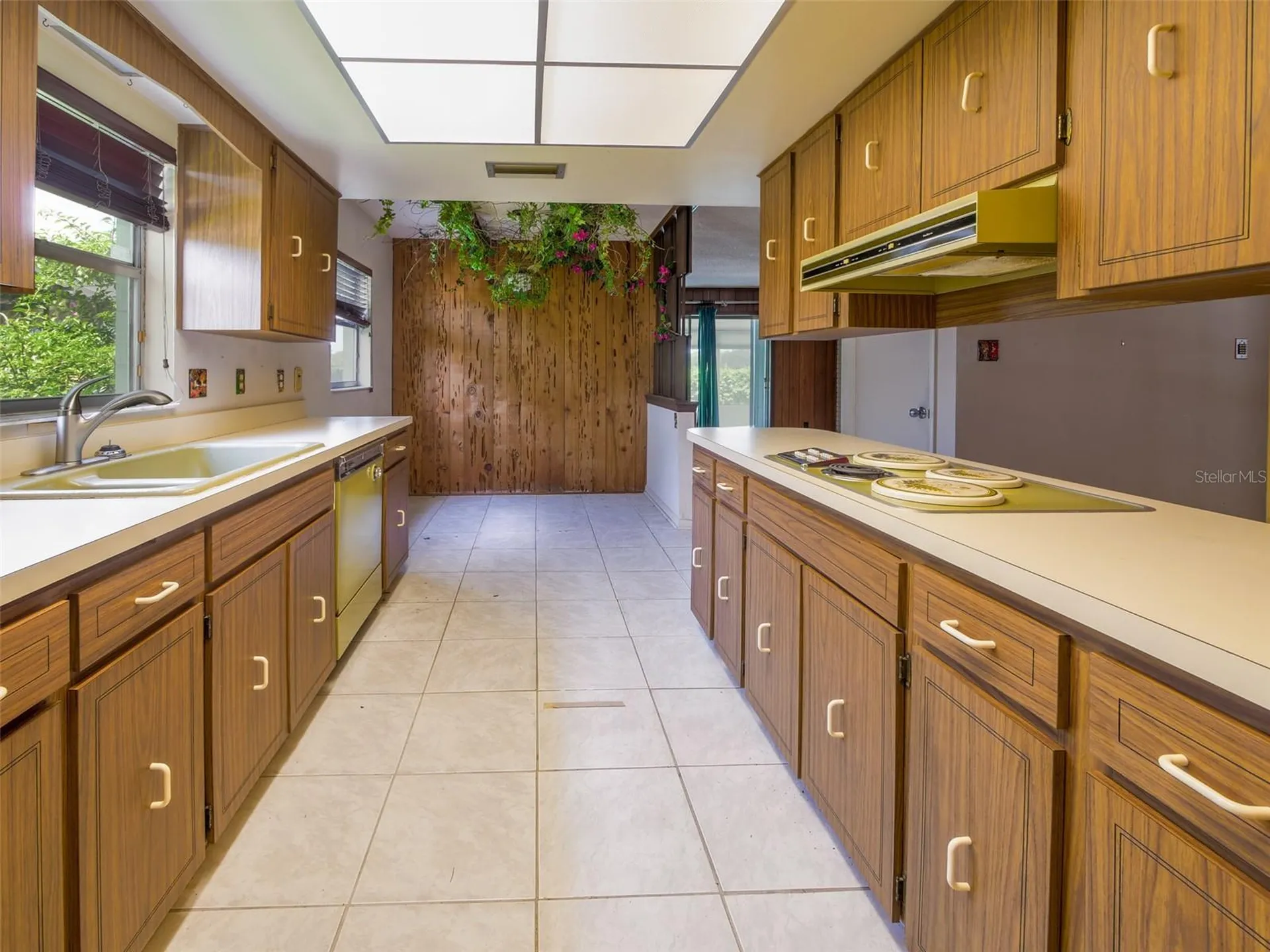 908 Marabon Avenue Orlando FL 32806