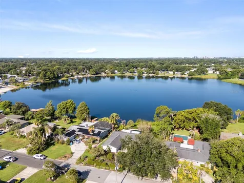 908 Marabon Avenue Orlando FL 32806