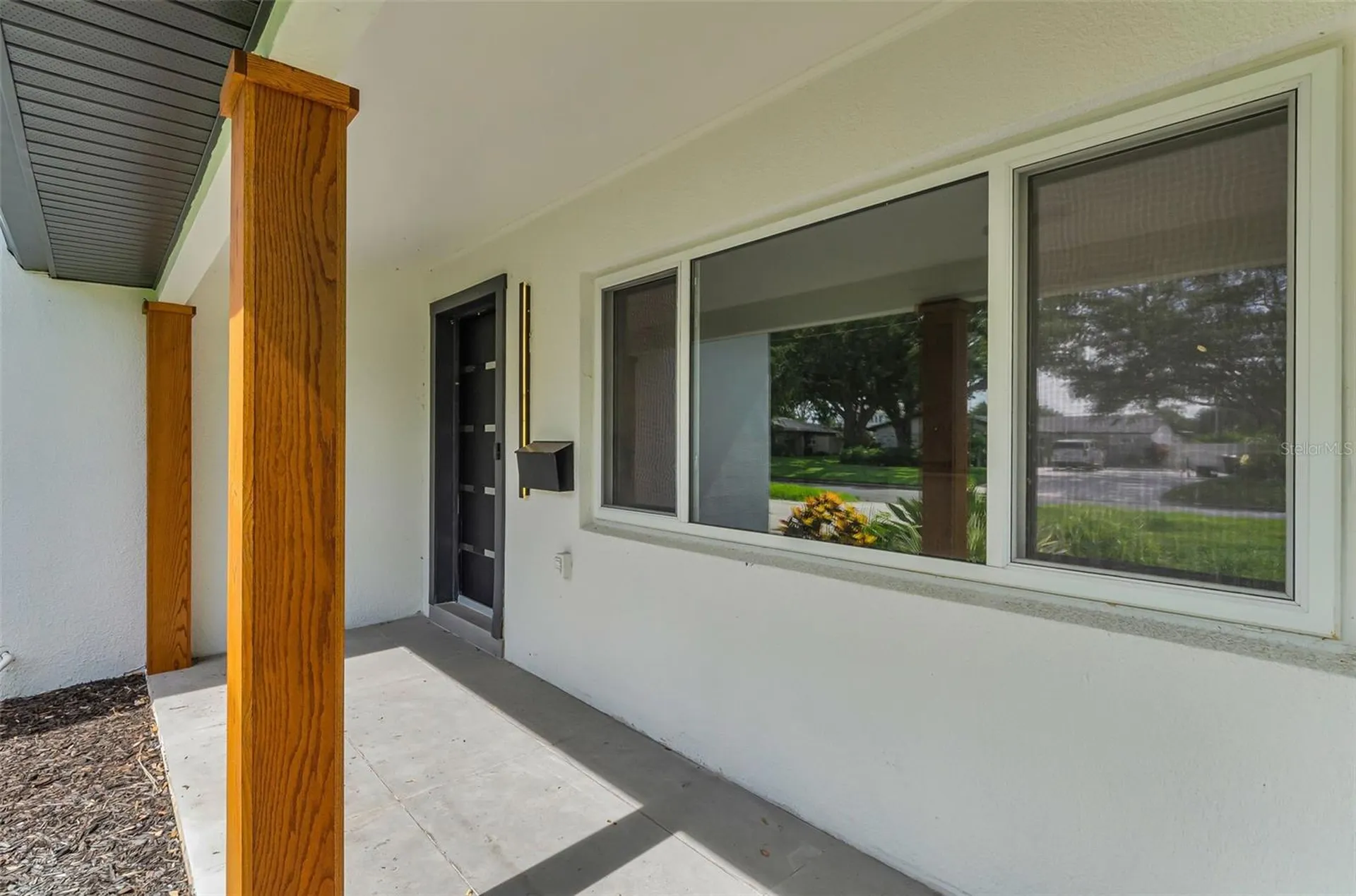 850 Rafael Boulevard NE St Petersburg FL 33704