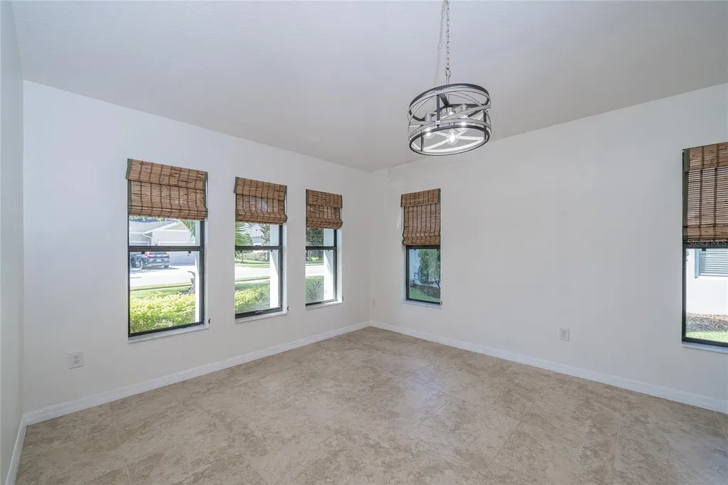 4907 Pointe O Woods Drive Wesley Chapel FL 33543