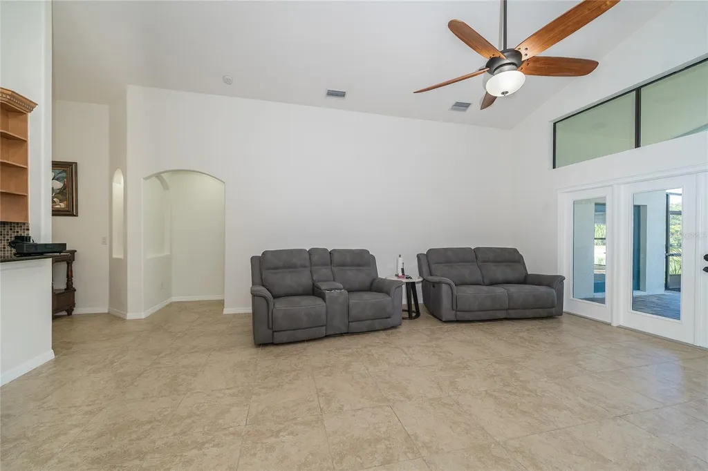 4907 Pointe O Woods Drive Wesley Chapel FL 33543
