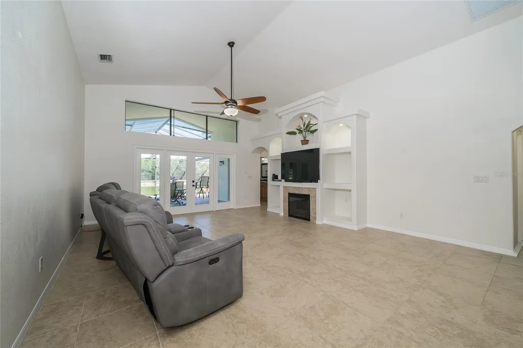 4907 Pointe O Woods Drive Wesley Chapel FL 33543