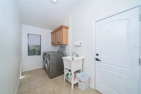4907 Pointe O Woods Drive Wesley Chapel FL 33543