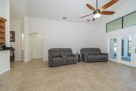 4907 Pointe O Woods Drive Wesley Chapel FL 33543