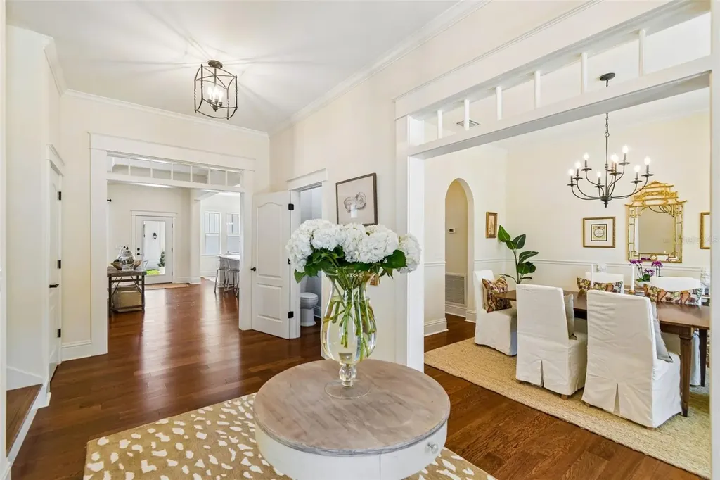 706 W Peninsular Street Tampa FL 33603