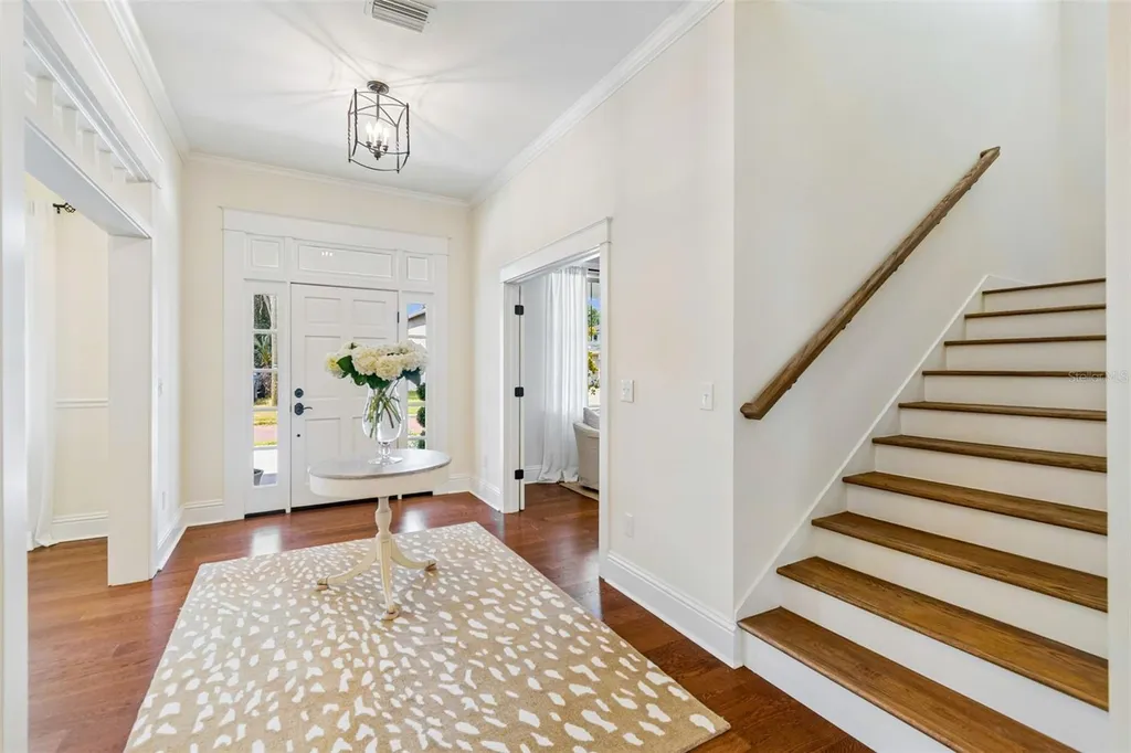 706 W Peninsular Street Tampa FL 33603