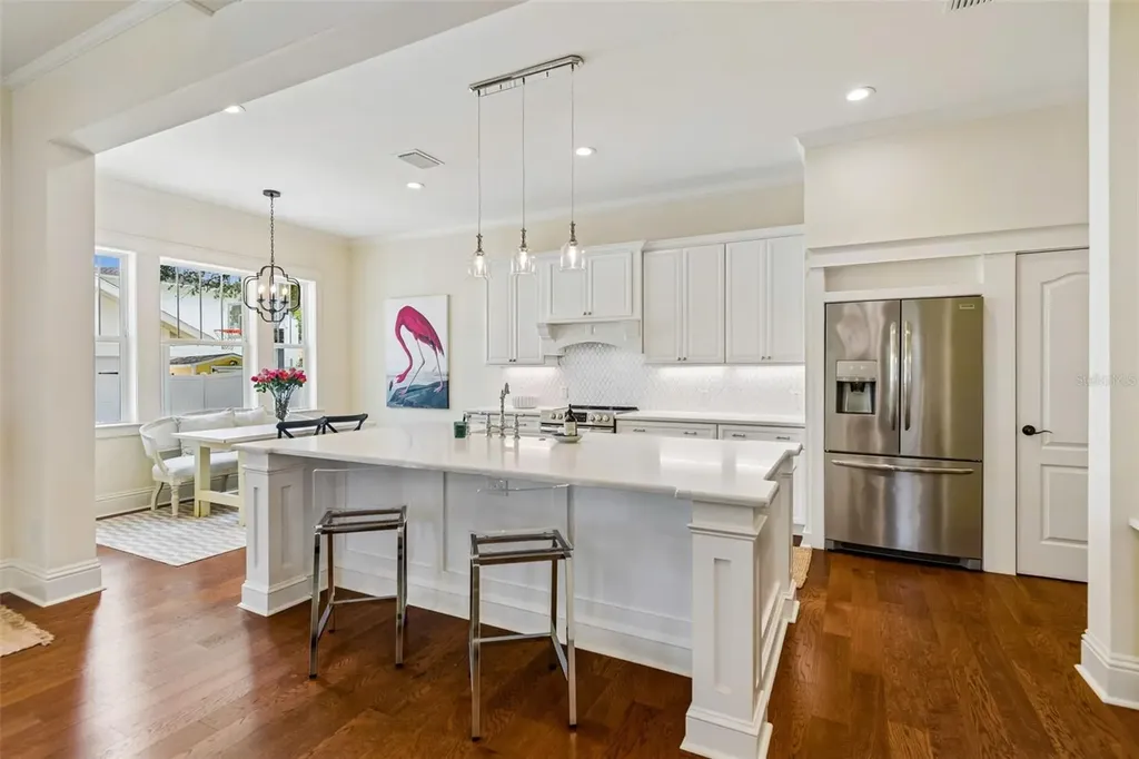706 W Peninsular Street Tampa FL 33603