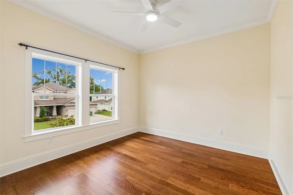 706 W Peninsular Street Tampa FL 33603