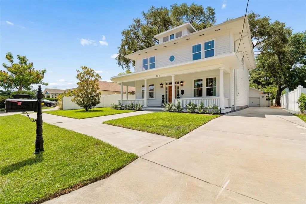 706 W Peninsular Street Tampa FL 33603