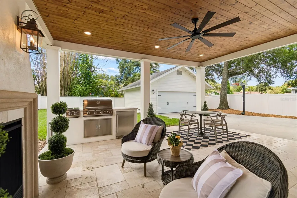 706 W Peninsular Street Tampa FL 33603