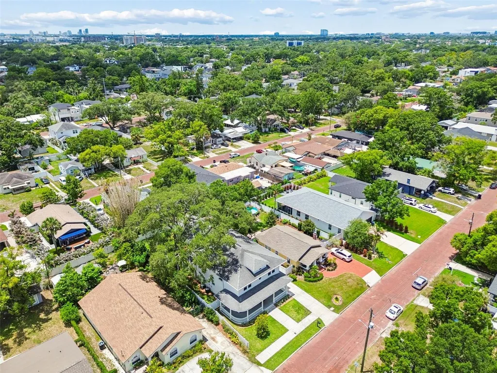 706 W Peninsular Street Tampa FL 33603