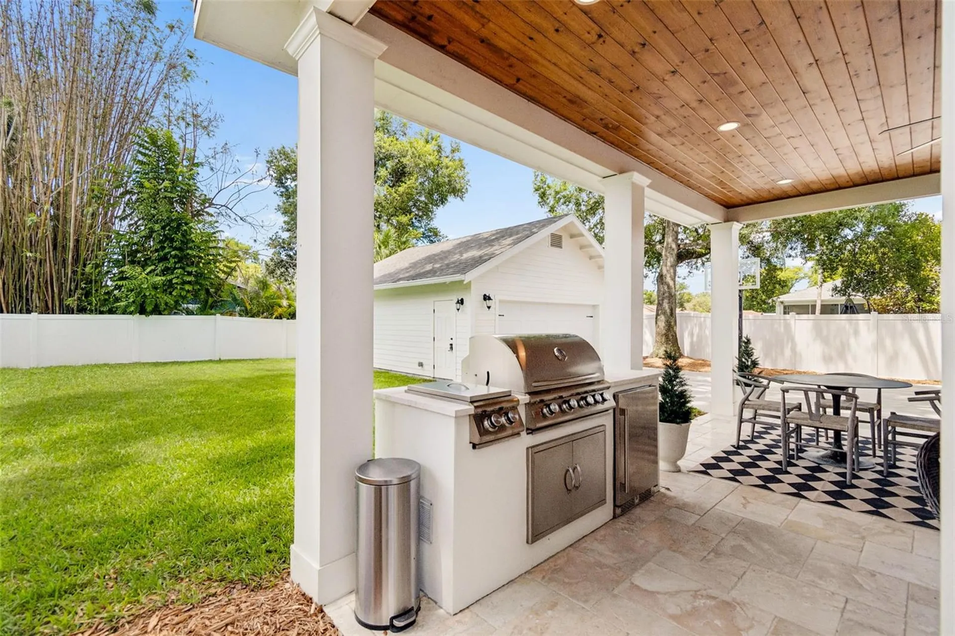 706 W Peninsular Street Tampa FL 33603
