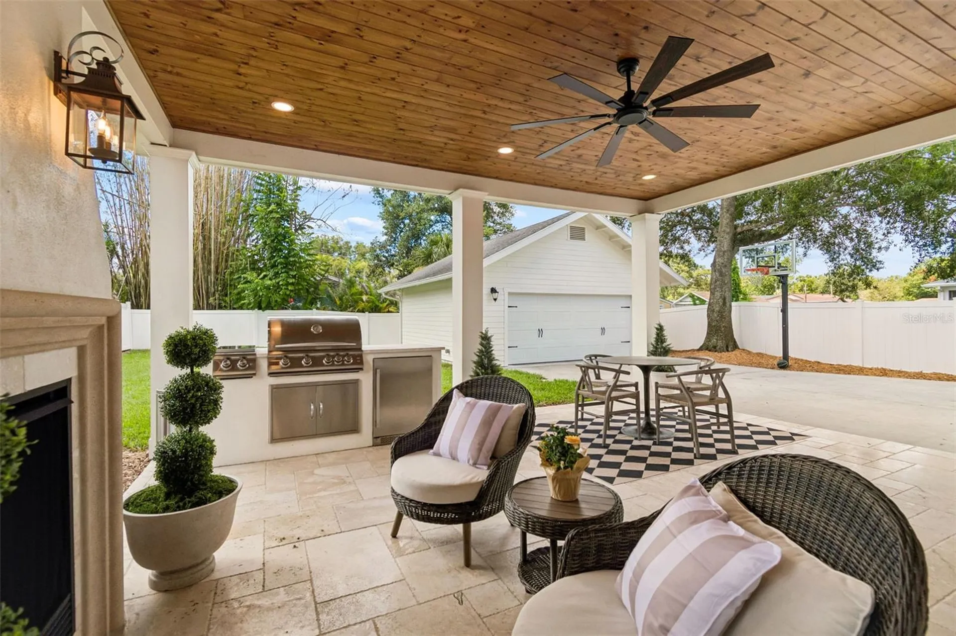 706 W Peninsular Street Tampa FL 33603
