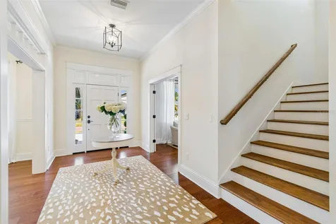 706 W Peninsular Street Tampa FL 33603