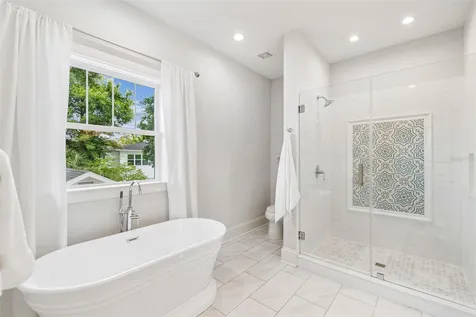 706 W Peninsular Street Tampa FL 33603
