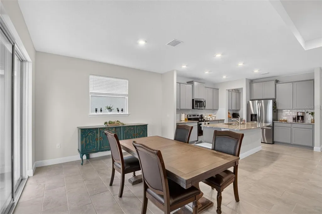5633 Hawks Cay Street Apollo Beach FL 33572