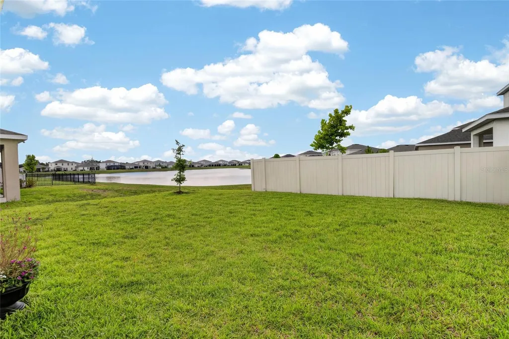 5633 Hawks Cay Street Apollo Beach FL 33572