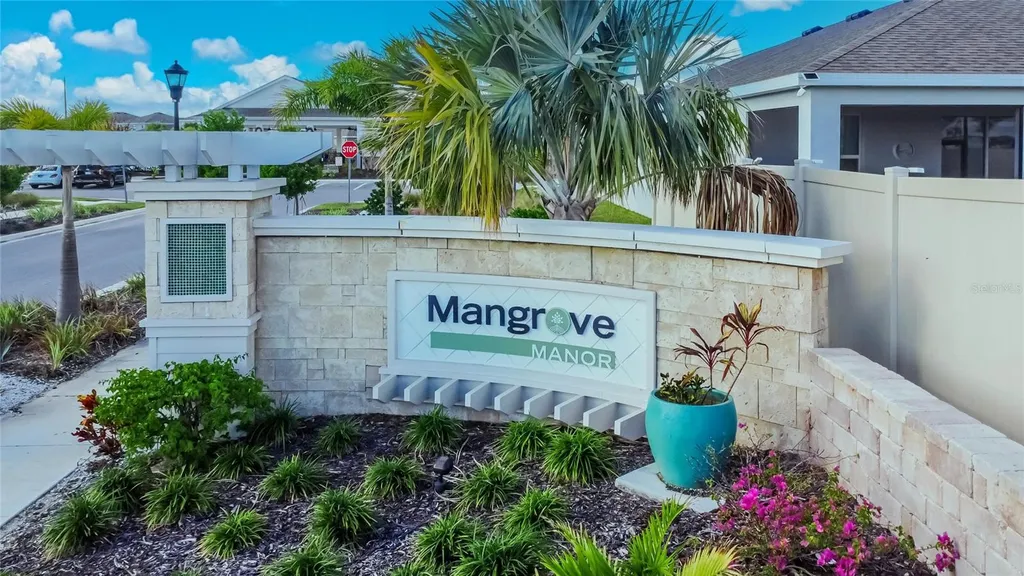 5633 Hawks Cay Street Apollo Beach FL 33572