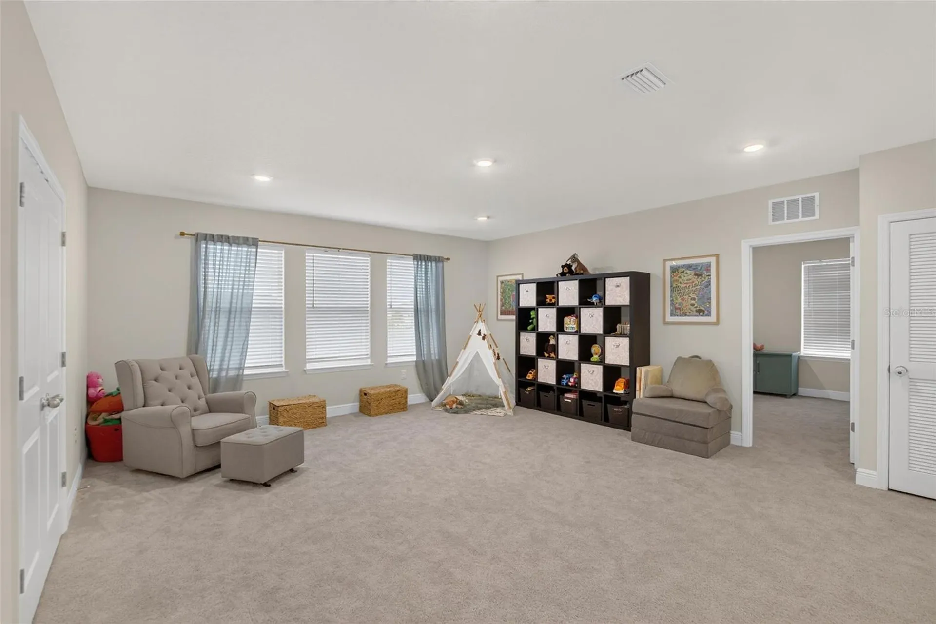 5633 Hawks Cay Street Apollo Beach FL 33572