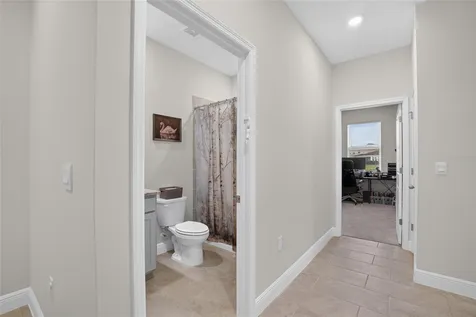 5633 Hawks Cay Street Apollo Beach FL 33572