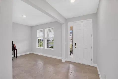 5633 Hawks Cay Street Apollo Beach FL 33572