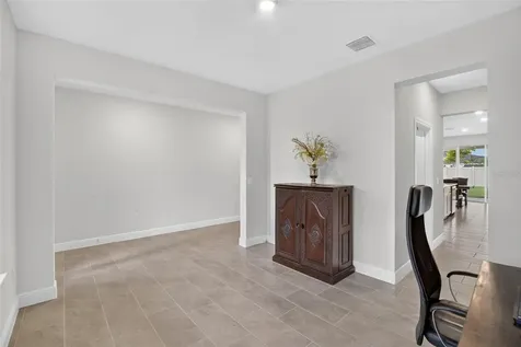 5633 Hawks Cay Street Apollo Beach FL 33572