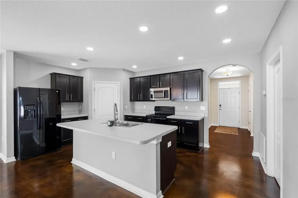 3518 San Moise Place Plant City FL 33567