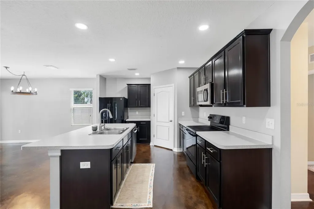 3518 San Moise Place Plant City FL 33567