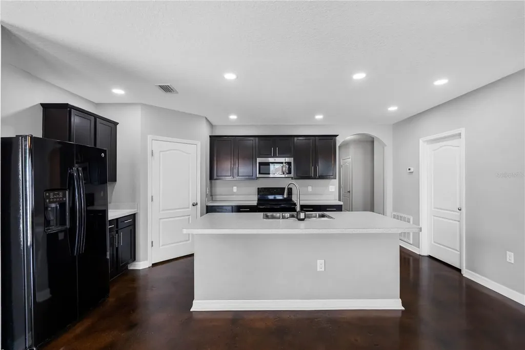 3518 San Moise Place Plant City FL 33567