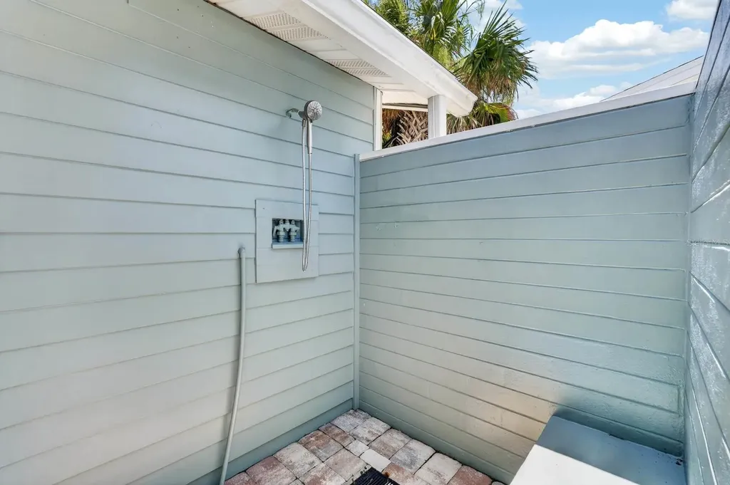 6 Tropical Drive Ormond Beach FL 32176