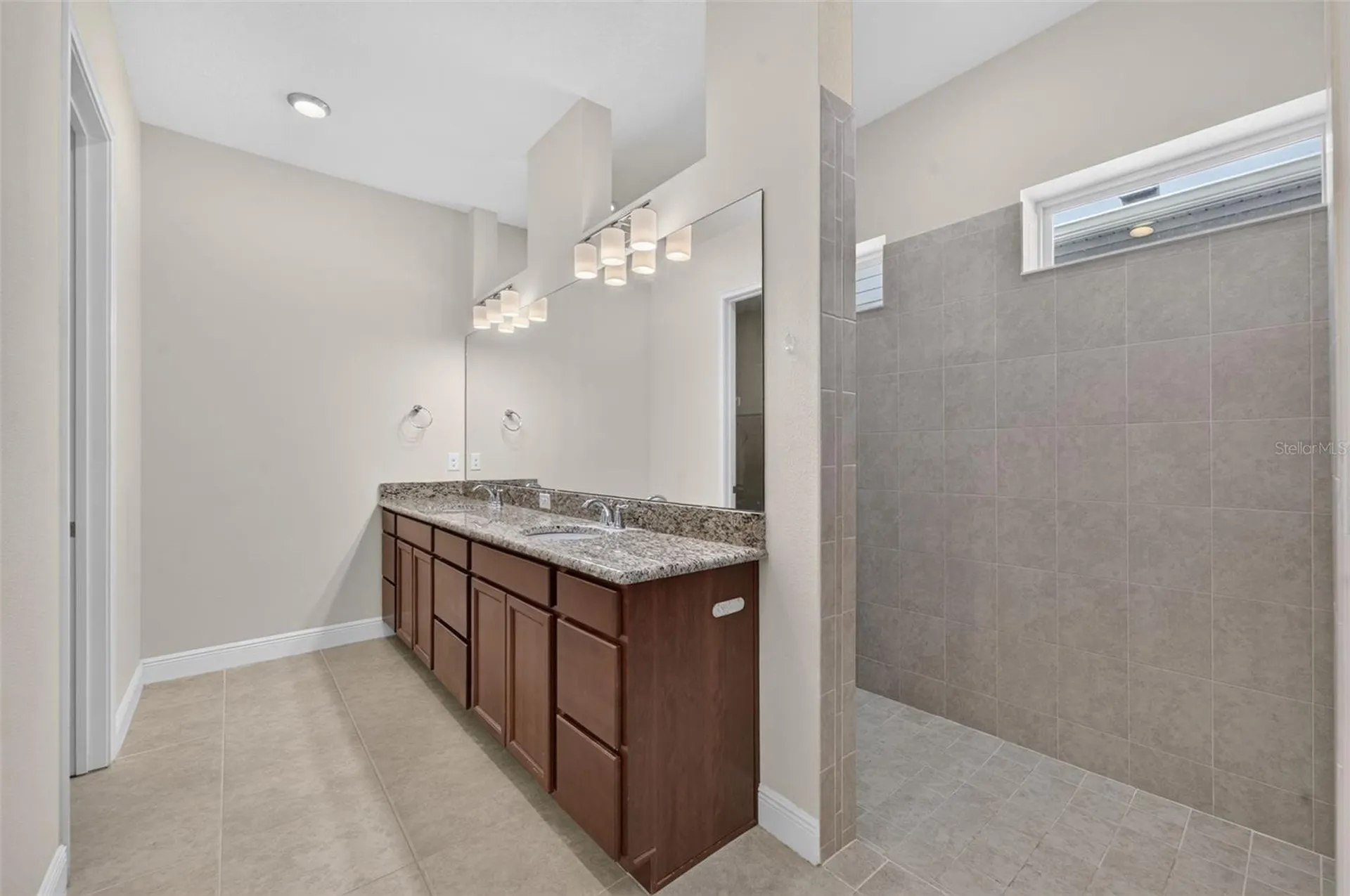 8736 Crick Alley Orlando FL 32827