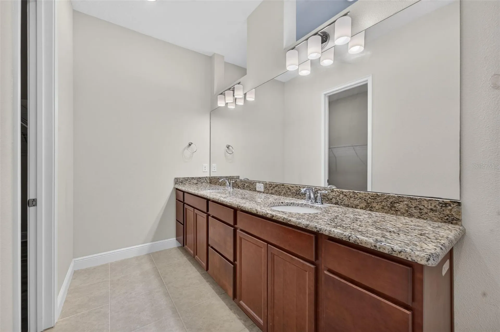 8736 Crick Alley Orlando FL 32827