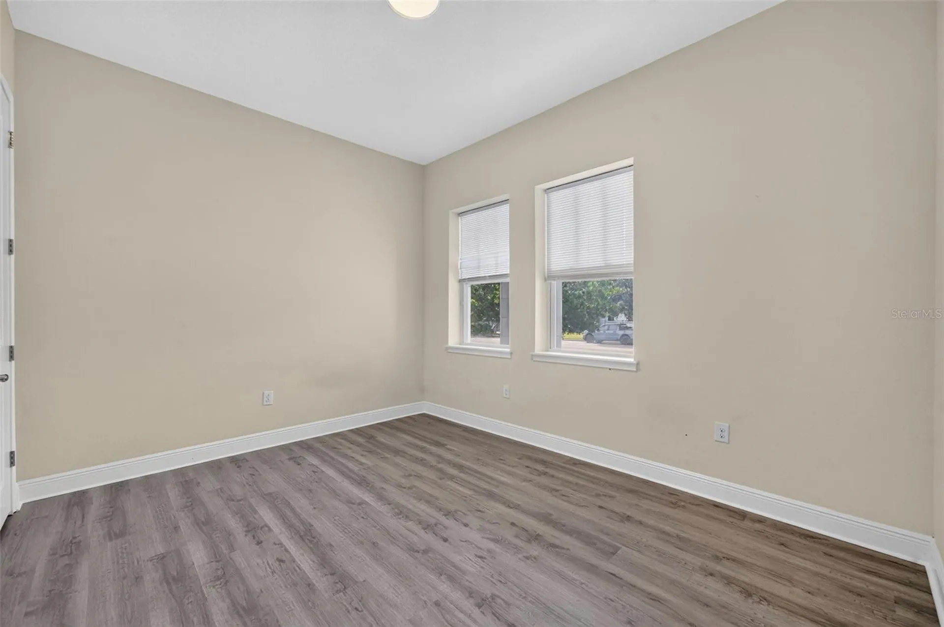 8736 Crick Alley Orlando FL 32827