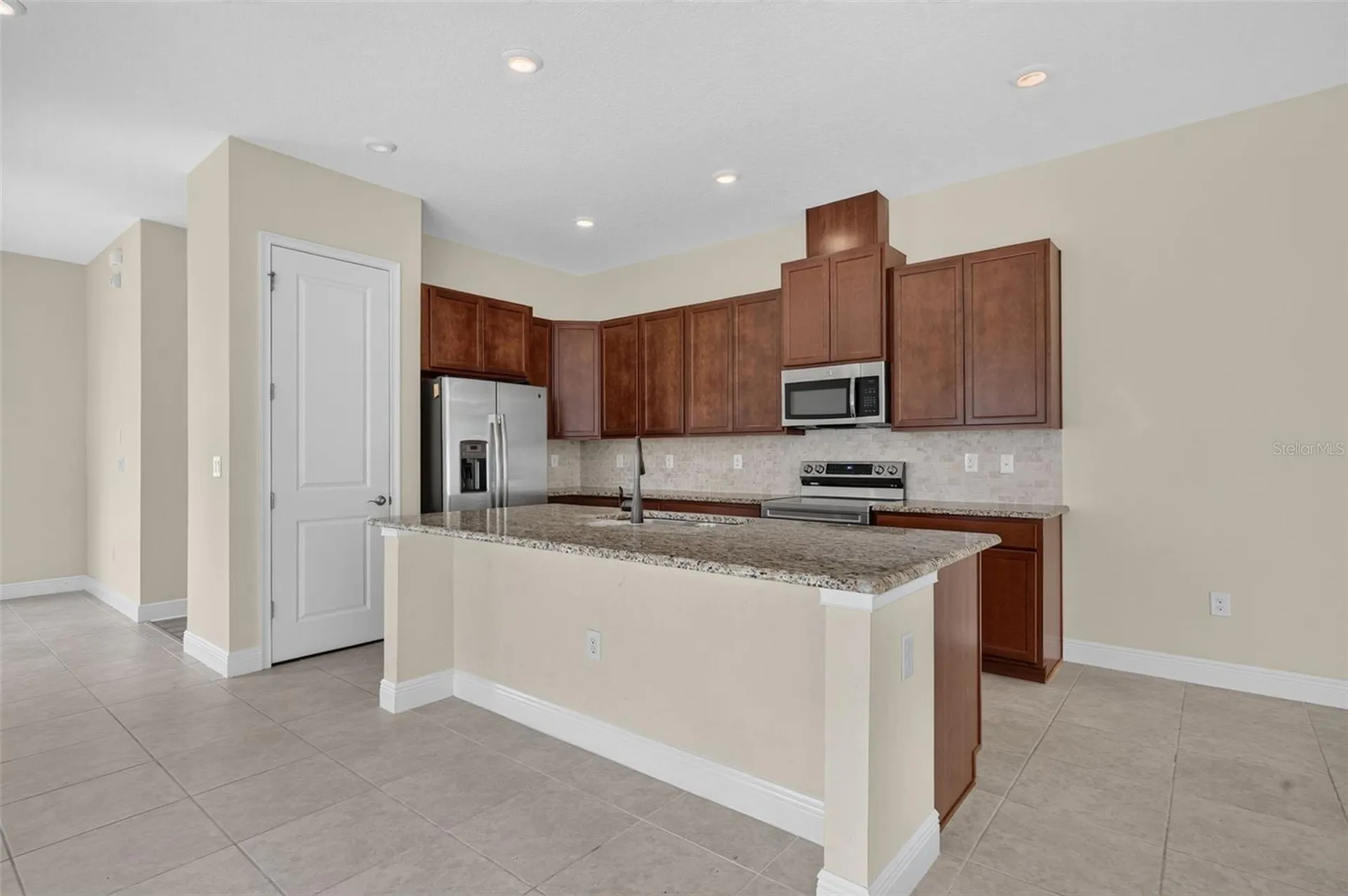 8736 Crick Alley Orlando FL 32827