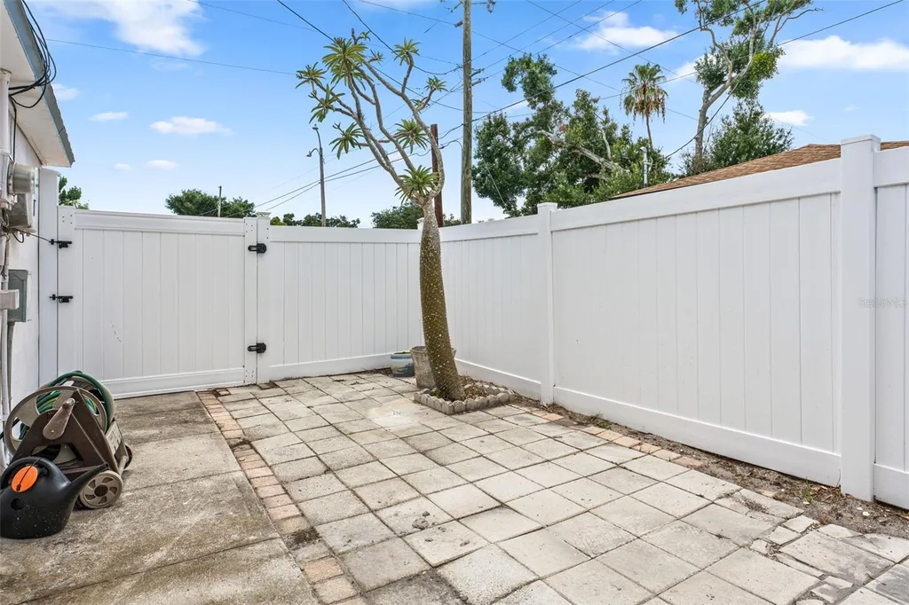 601 45th Street N St Petersburg FL 33713