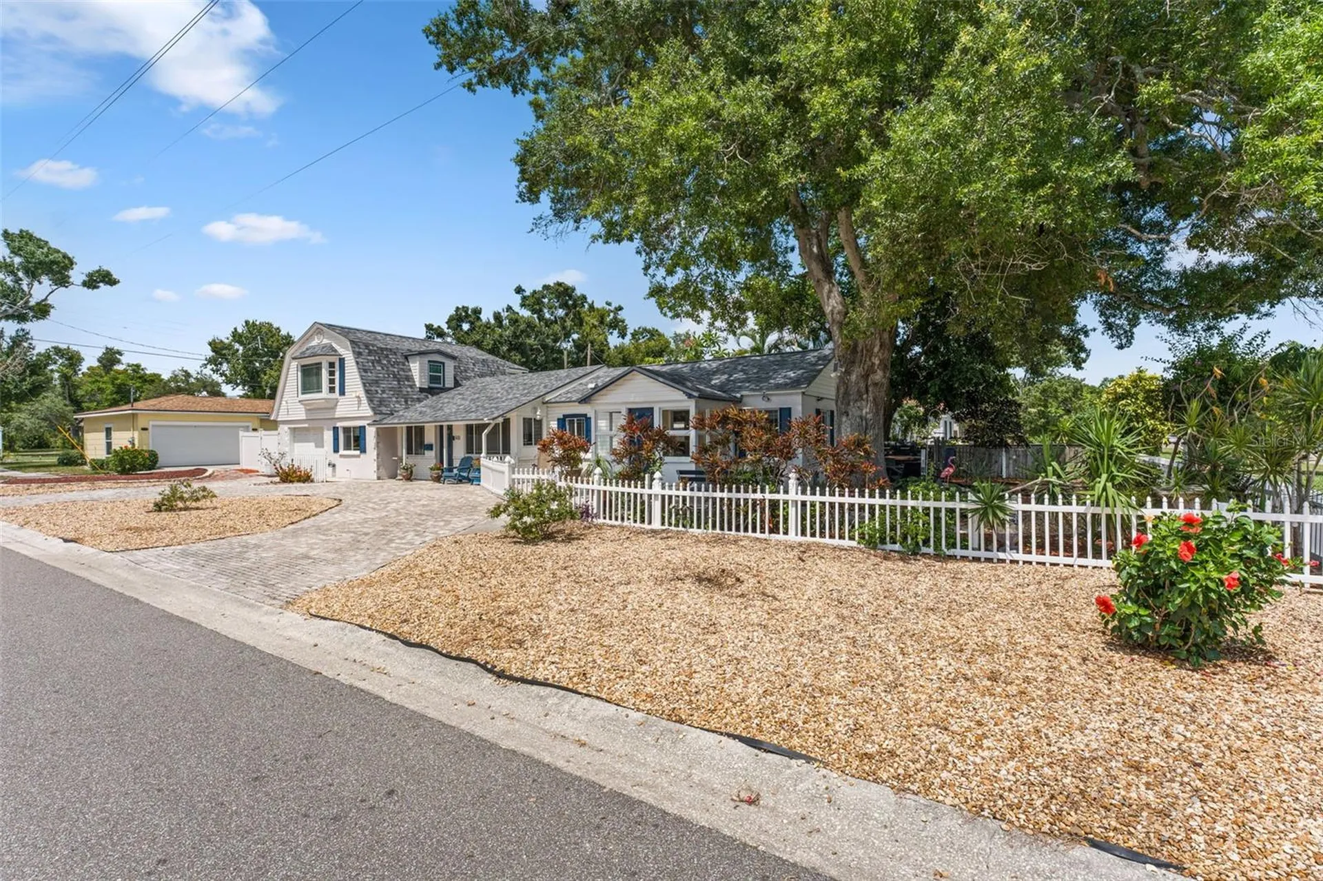 601 45th Street N St Petersburg FL 33713