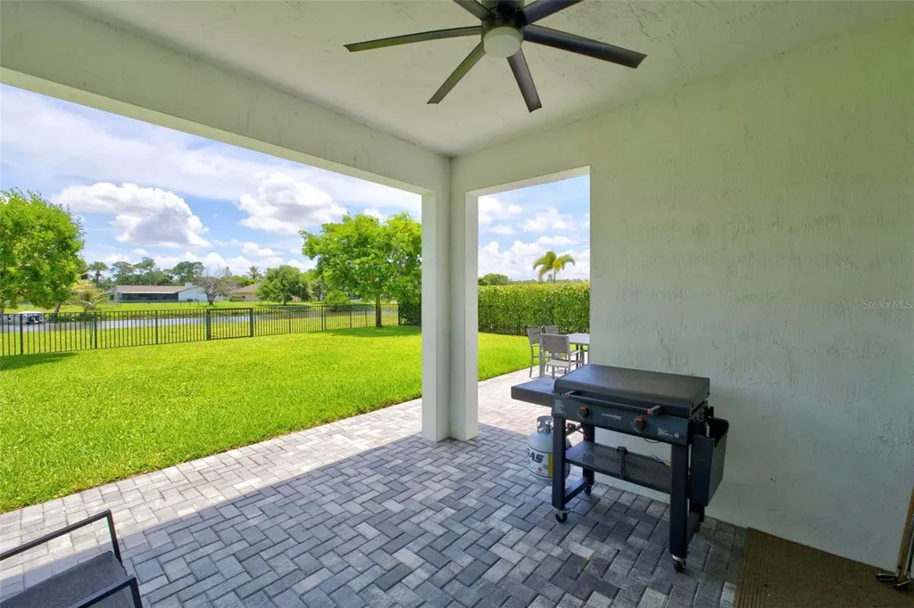 3266 Dunning Drive Royal Palm Beach FL 33411
