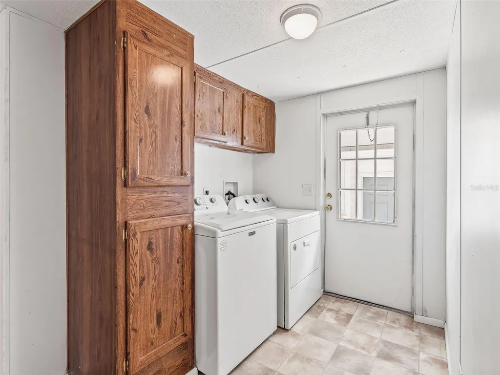 7363 Cr 763 Bushnell FL 33513