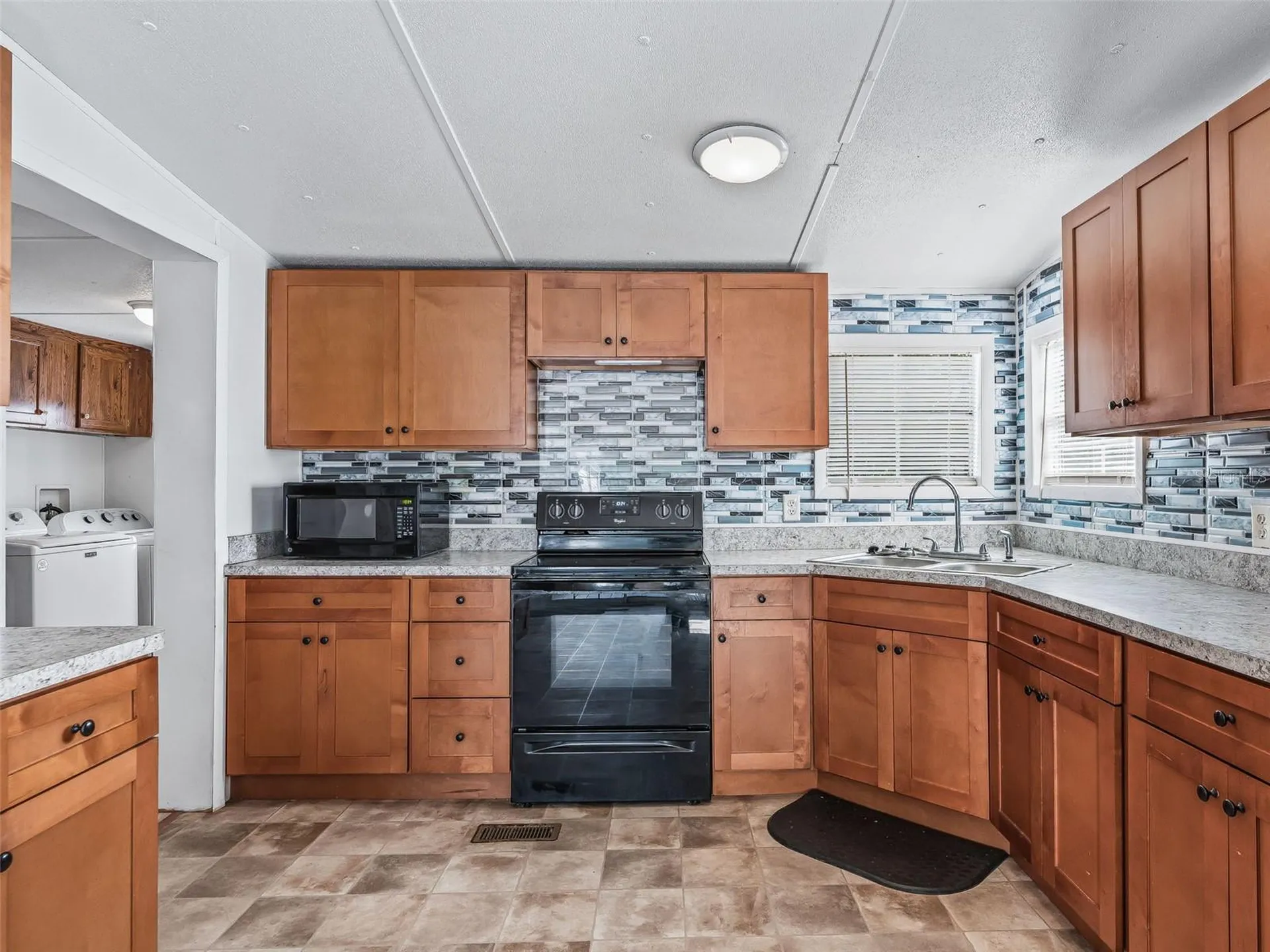 7363 Cr 763 Bushnell FL 33513