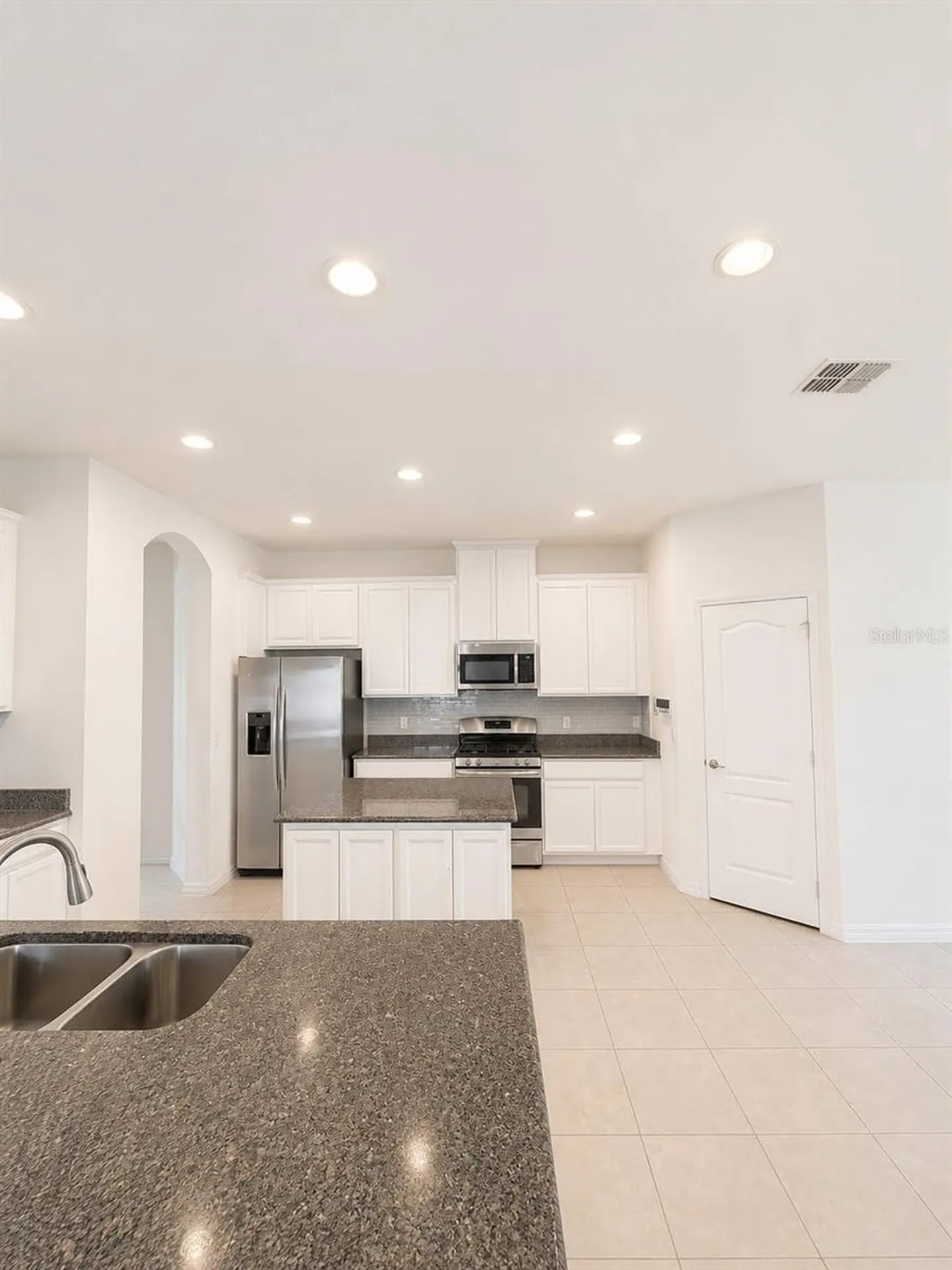 12061 Lidflower Street Orlando FL 32824