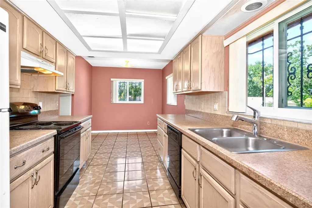 3101 Buttercup Street Seffner FL 33584