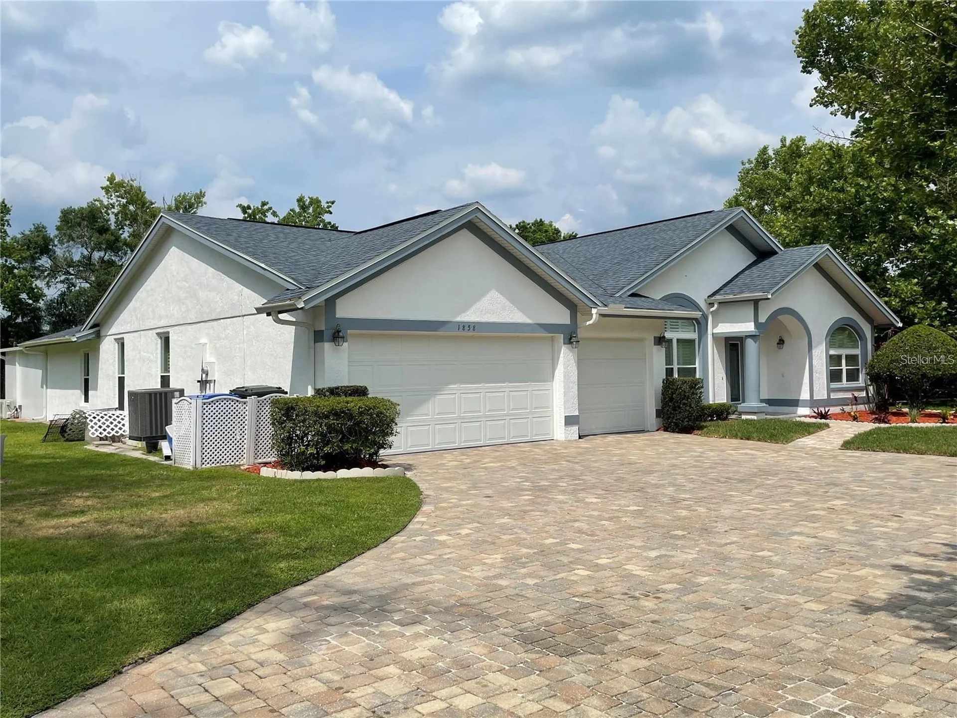 1858 N Prairie Dunes Court Oviedo FL 32765