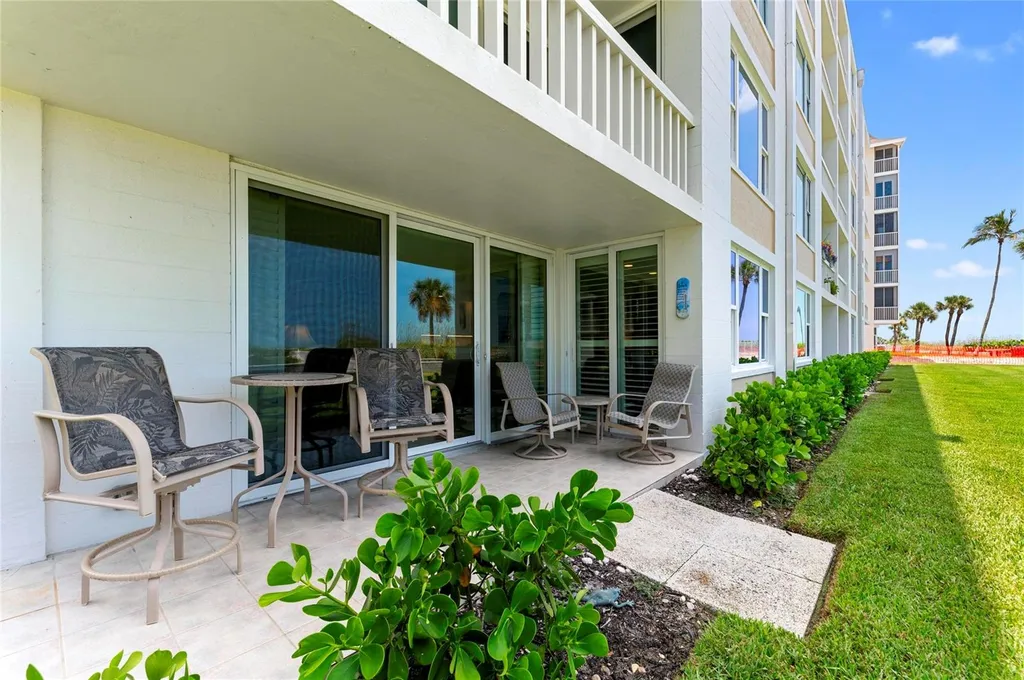 1100 Tarpon Center Drive Venice FL 34285