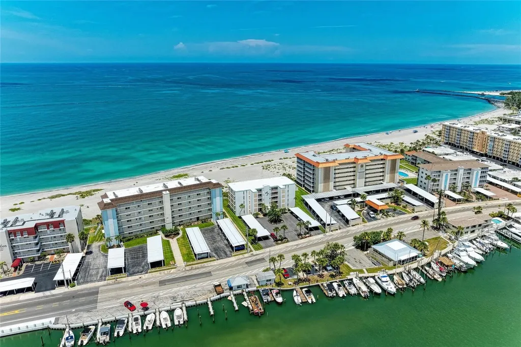 1100 Tarpon Center Drive Venice FL 34285