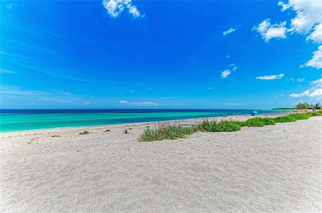1100 Tarpon Center Drive Venice FL 34285