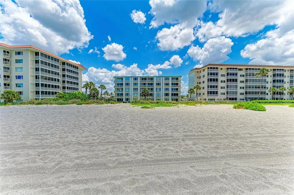 1100 Tarpon Center Drive Venice FL 34285