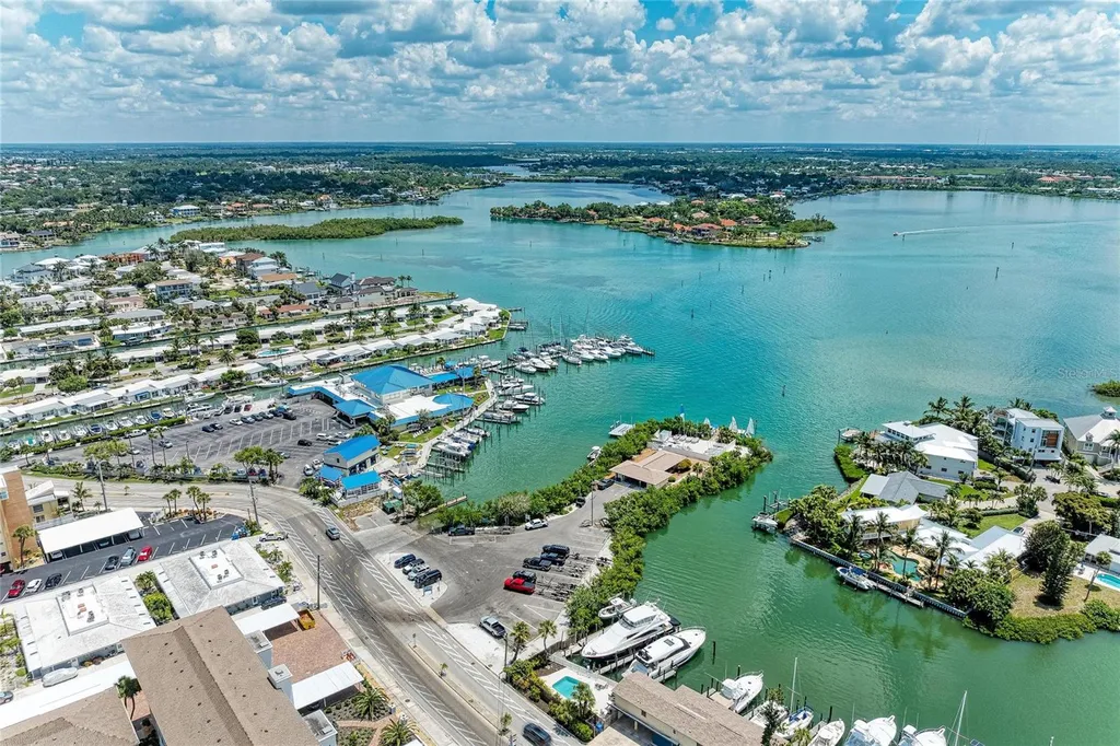 1100 Tarpon Center Drive Venice FL 34285