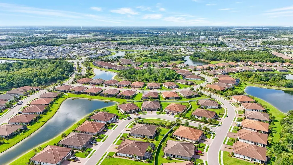 5319 Taliaferro Court Palmetto FL 34221