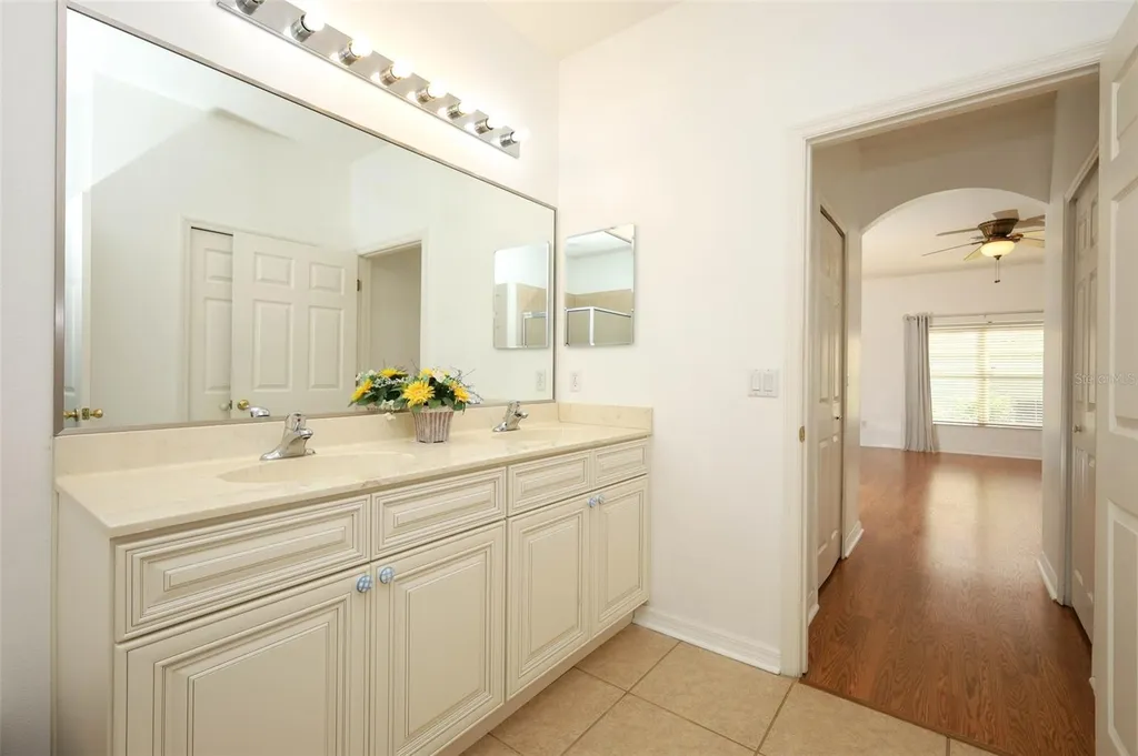4715 Aguila Place Orlando FL 32826